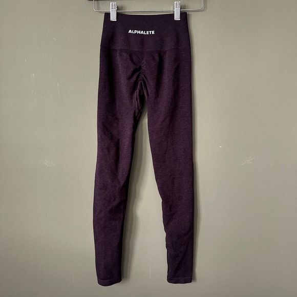 Alphalete Amplify Leggings XS Black Cherry - Picture 3 of 6